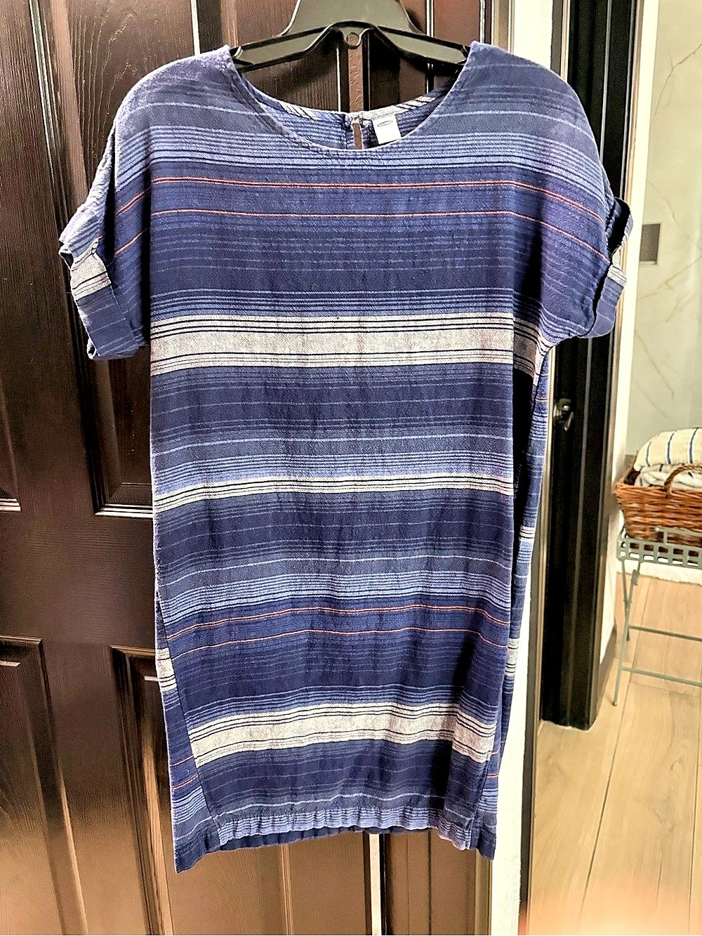 Old Navy Striped Mini Dress in Blue & White Size P Like New